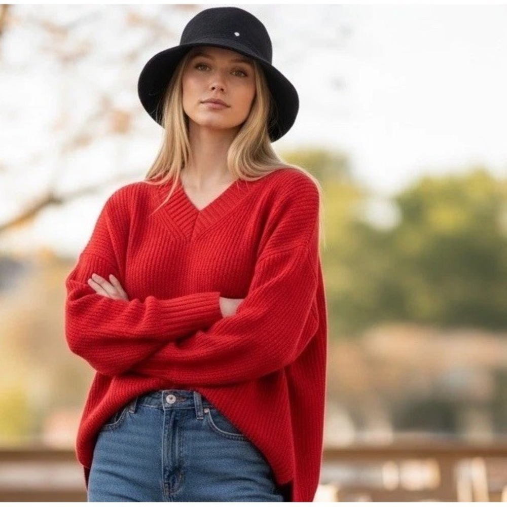 Helen Kaminski Hat Winter Black Wool Italian Fabric Bucket Fedora Boucle